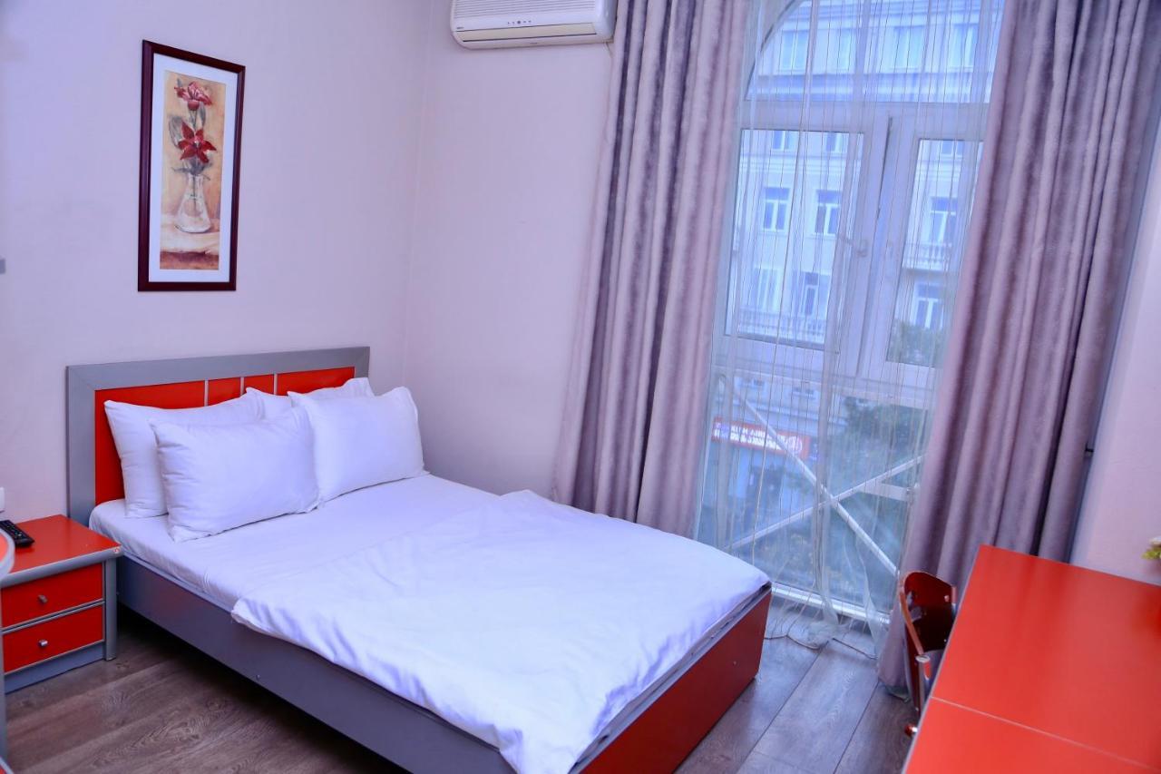 Taste Tbilisi Hotel Luaran gambar