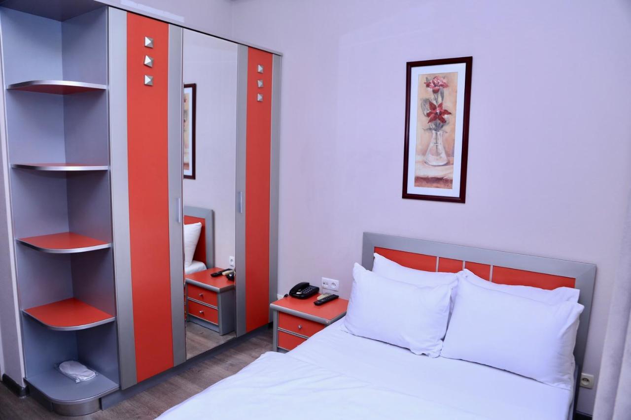 Taste Tbilisi Hotel Luaran gambar