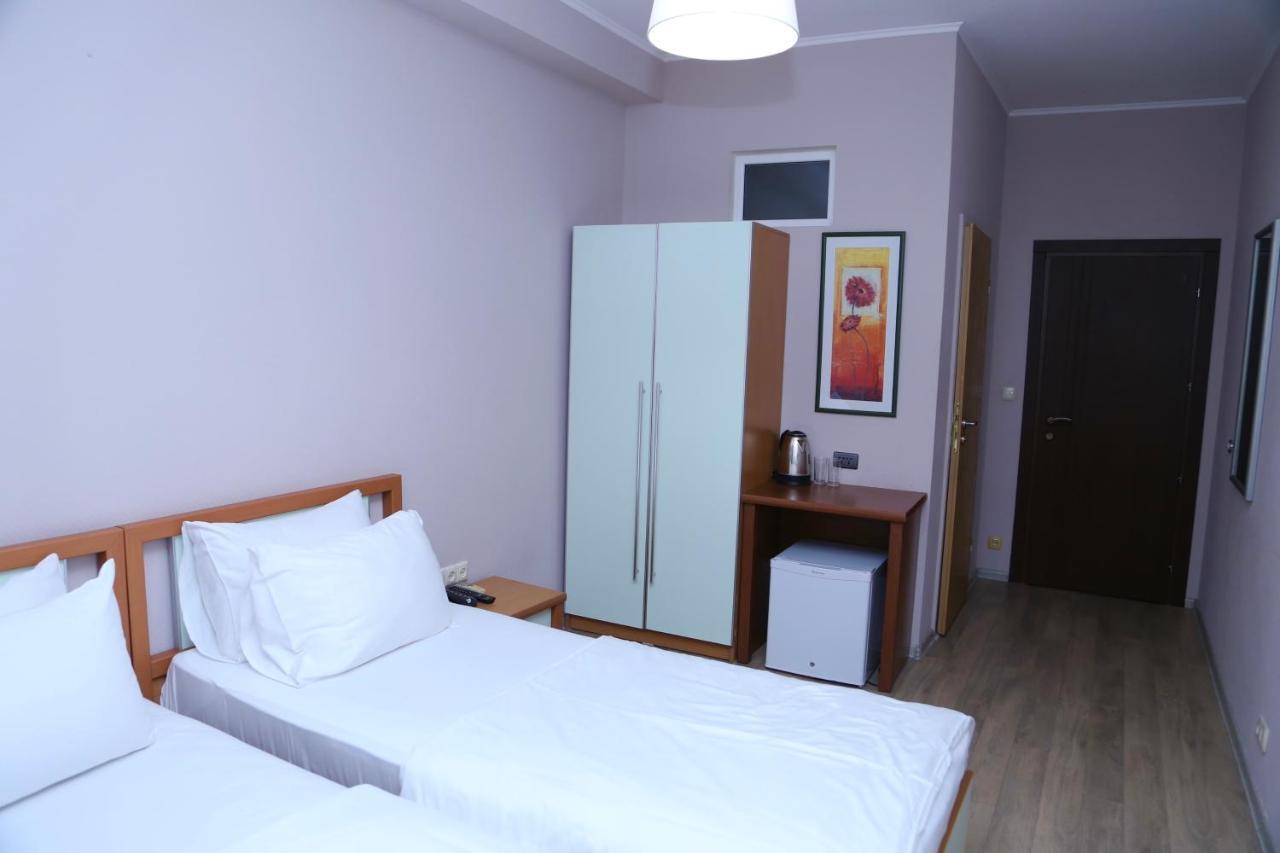 Taste Tbilisi Hotel Luaran gambar