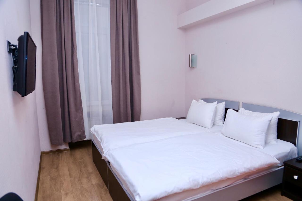 Taste Tbilisi Hotel Luaran gambar