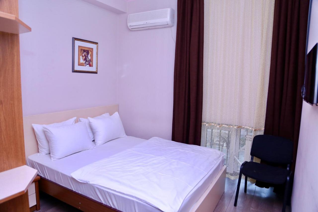 Taste Tbilisi Hotel Luaran gambar