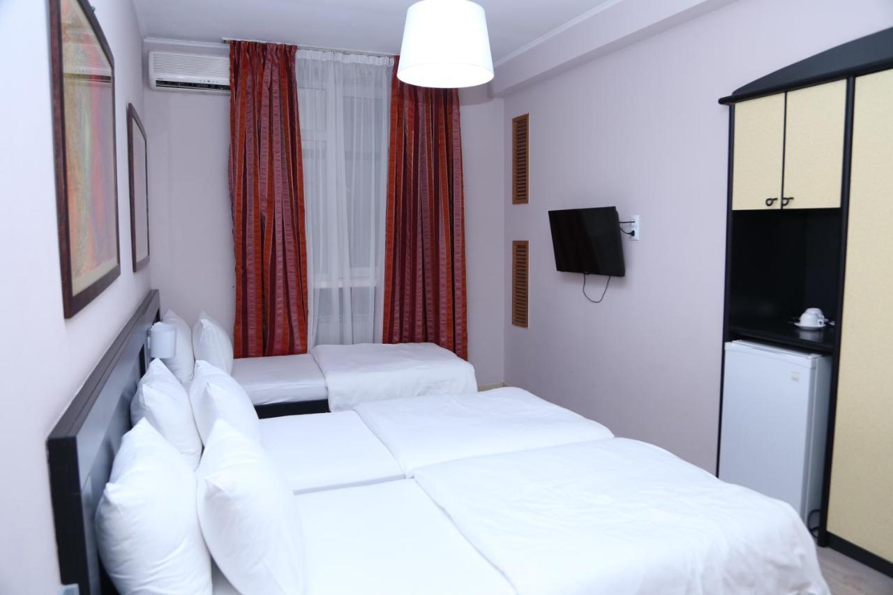 Taste Tbilisi Hotel Luaran gambar