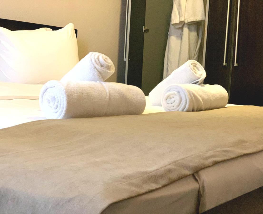 Taste Tbilisi Hotel Luaran gambar